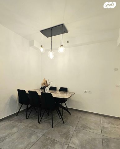 דירה, משה לוי 16, נאות שמיר, רמלה