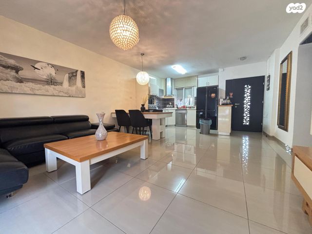 בית פרטי/ קוטג', זבולון, גן ישראל, מגדל העמק