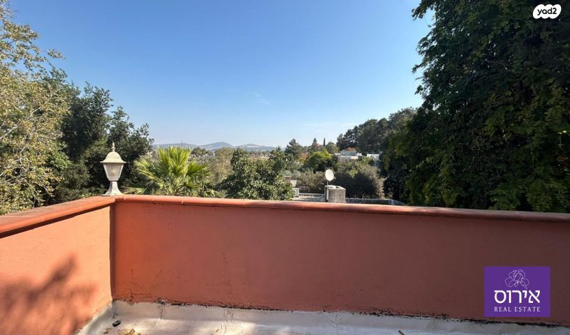 בית פרטי/ קוטג', שבעת המינים, כפר ורדים