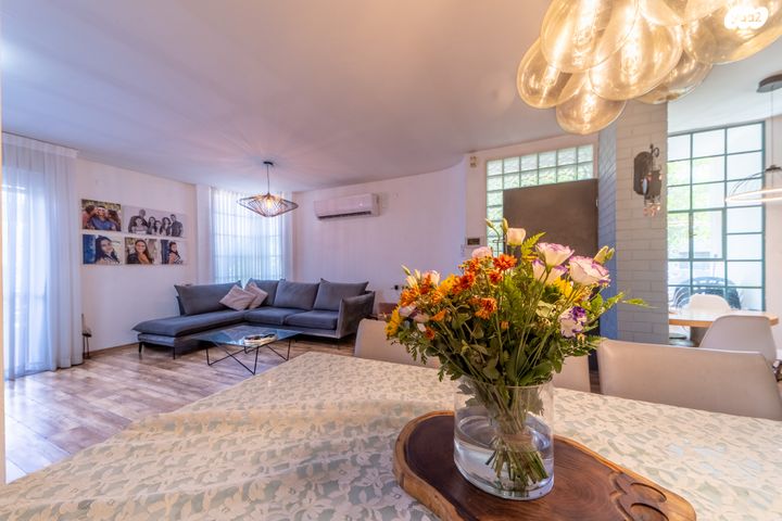 דו משפחתי, רמת ישי