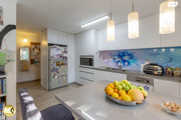 דירה, הגנה, מרכז פרדס חנה, פרדס חנה כרכור