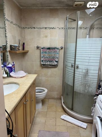 דירה, הנשיא יצחק בן צבי, הרצליה פיתוח, הרצליה