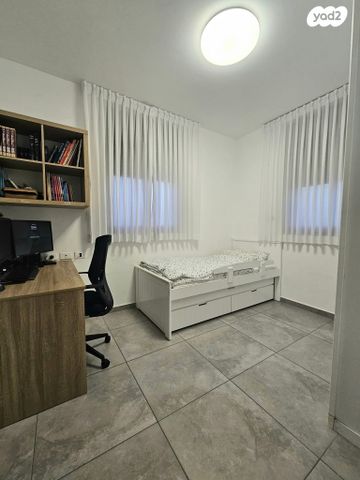 דירה, משה לוי 16, נאות שמיר, רמלה