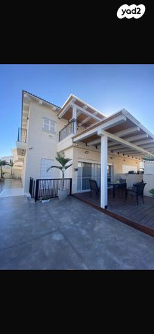 בית פרטי/ קוטג', לב המושבה, נס ציונה