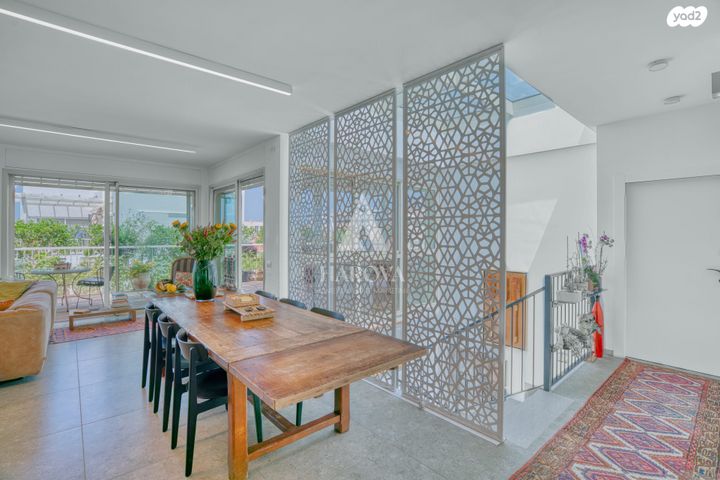 גג/ פנטהאוז, טולוז, עג'מי, גבעת העליה, תל אביב יפו