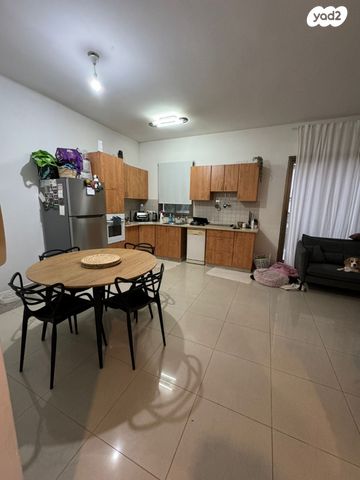 דירה, החי"ל 10, נגבה, רמת גן