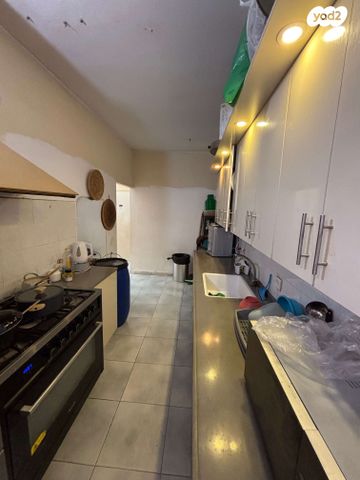 דירה, דוד וולפסון, רמז, מערב ותיק, ראשון לציון