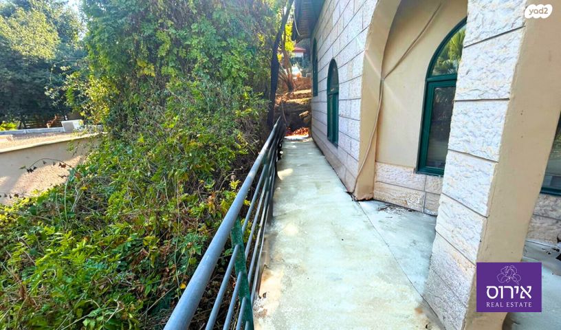 בית פרטי/ קוטג', שבעת המינים, כפר ורדים