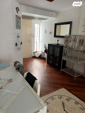 דירה, הנשיא יצחק בן צבי, הרצליה פיתוח, הרצליה