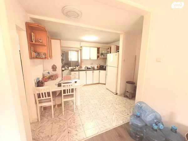 דירה, שדרות ורבורג, קרית חיים מערבית, חיפה