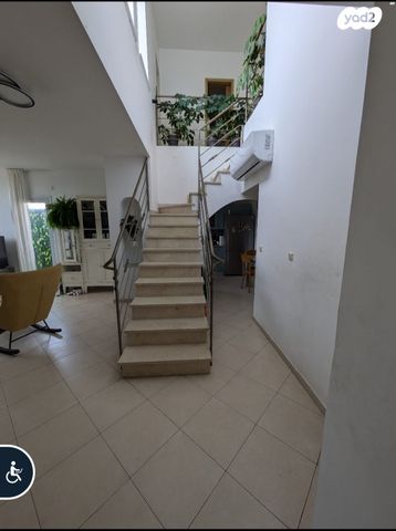 גג/ פנטהאוז, דונש, רמת גן