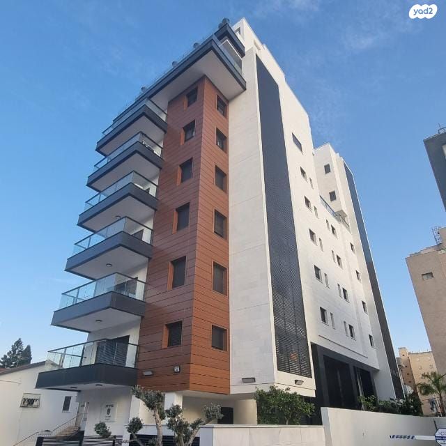 דירה, בתיה מקוב, רחובות