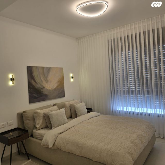 דירה, אלון, רמת השרון