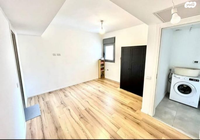 דירה, צה"ל, קרית אונו