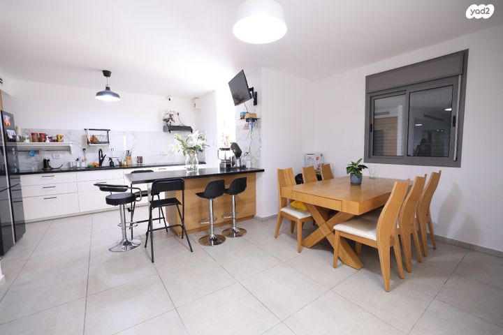 גג/ פנטהאוז, קרית מנחם, אופקים