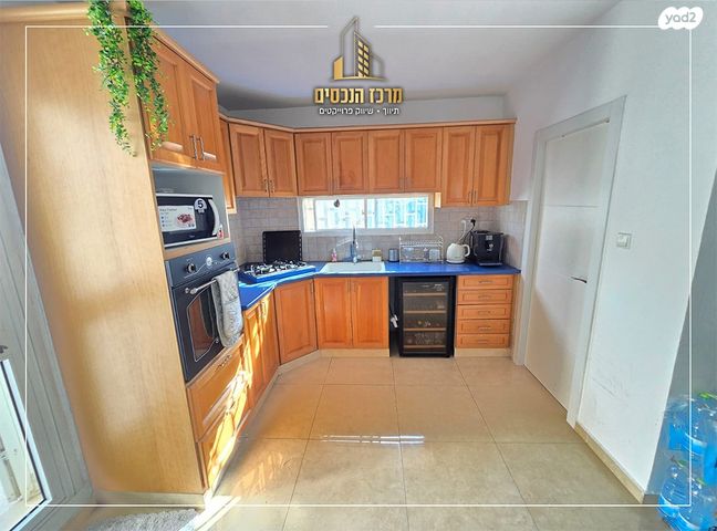 דירה, שמואל תמיר כצנלסון, פסגת זאב, ירושלים