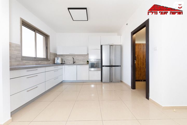 דירה, אבן חן, נווה ים, ראשון לציון