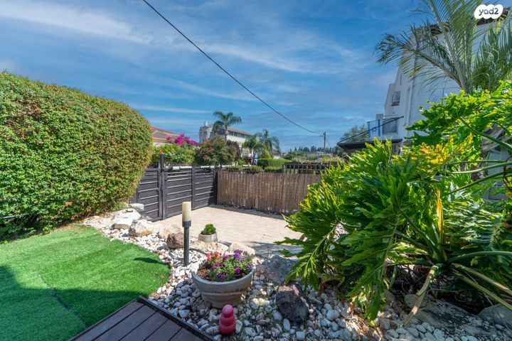 דו משפחתי, רמת ישי