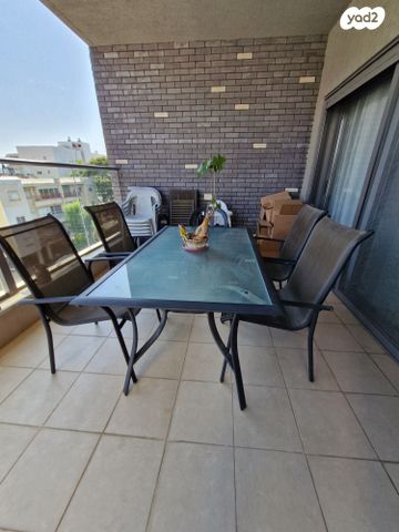 דירה, דוד רמז, עיר, מרכז העיר, נהריה