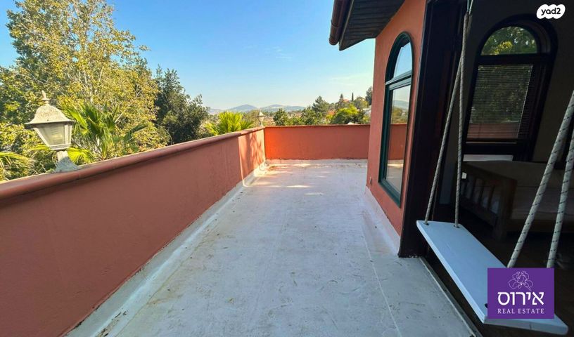 בית פרטי/ קוטג', שבעת המינים, כפר ורדים