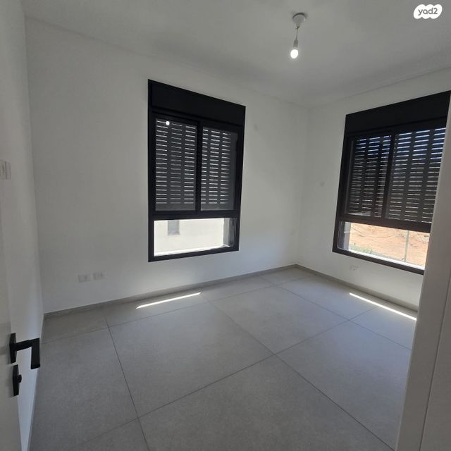 דירה, אלון, רמת השרון