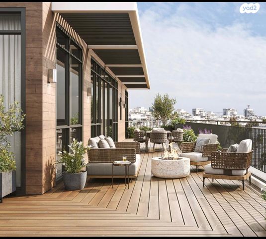 גג/ פנטהאוז, אלתרמן 21, נאות אפקה ב', תל אביב יפו