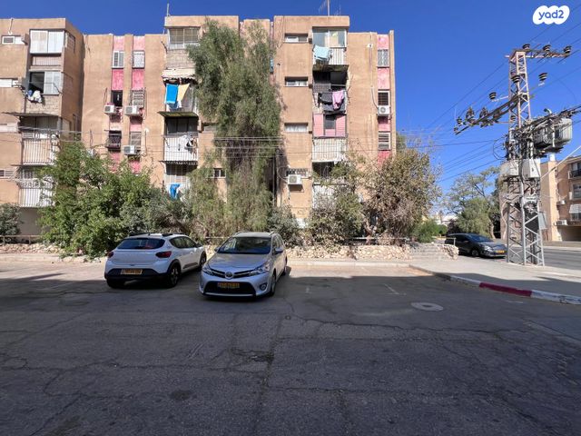 דירה, הצבי 95, שכונה ה', באר שבע