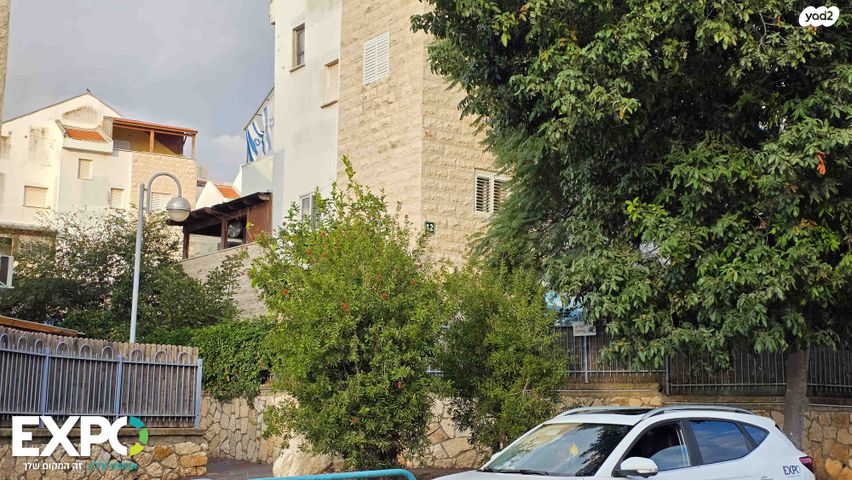 דרך אפרתה 12