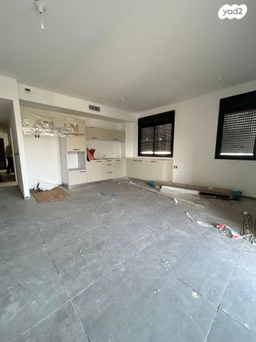 דירה, המרי, שינקין, גבעתיים