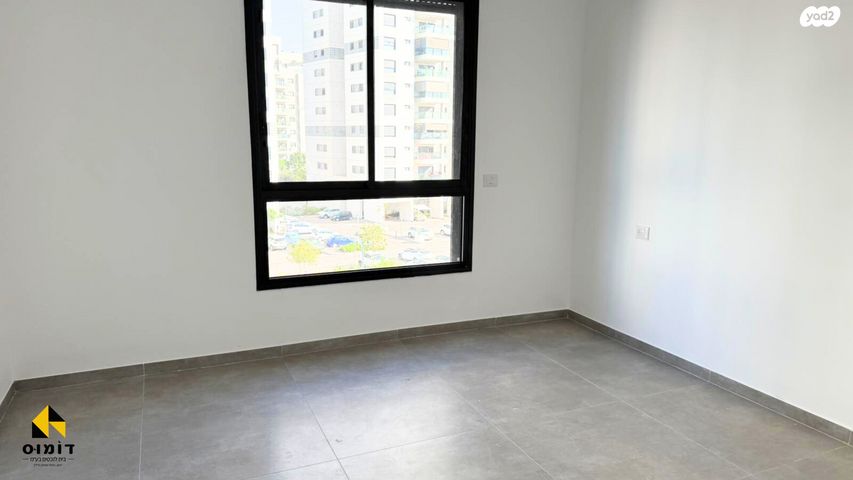 דירה, דרך ששת הימים, סלע, רחובות