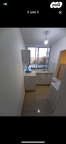 דירה, יהודי סוריה 12, שכונה ה', באר שבע