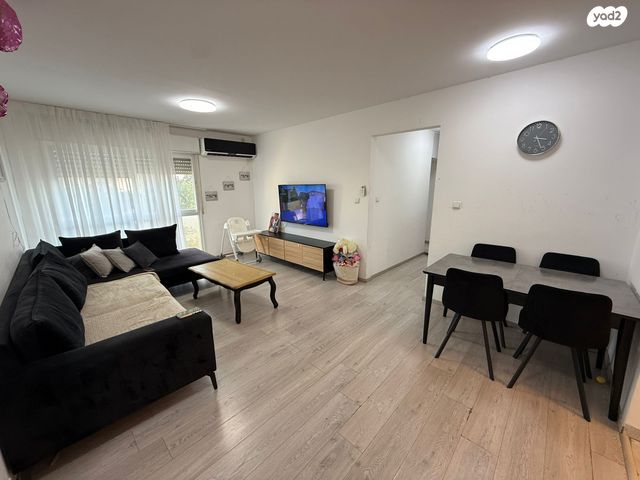 דירה, הכרם 6, בית אליעזר, חדרה