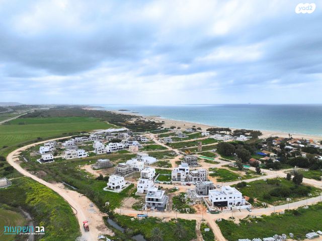 מגרשים, נווה ים