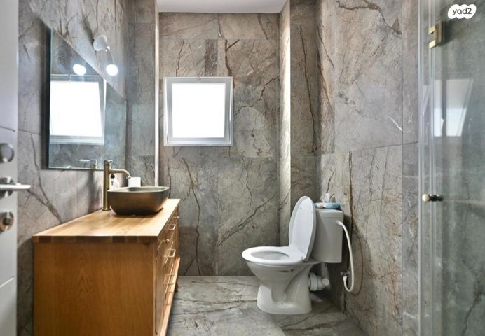 דירה, הצופים, נעורים, ראשון לציון