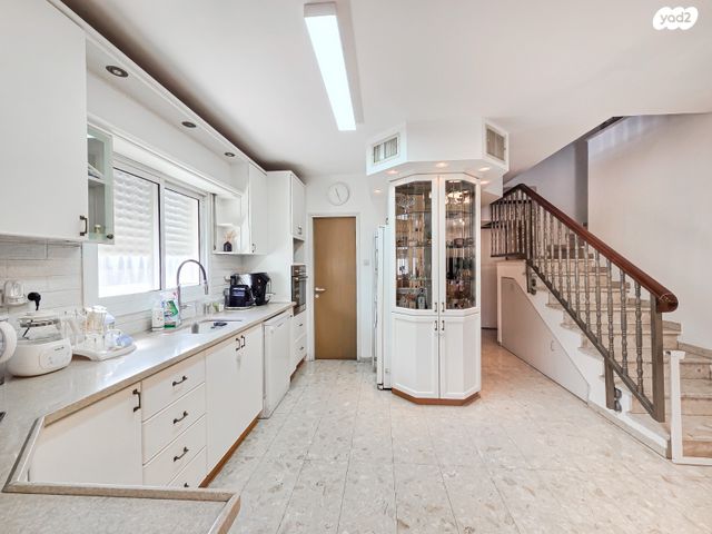 גג/ פנטהאוז, יעקב כאהן, קרית חיים מזרחית, חיפה