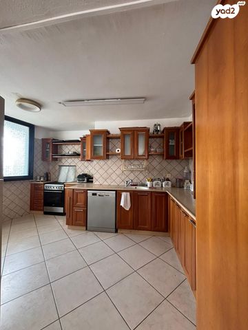 צהלון, שיכוני חסכון