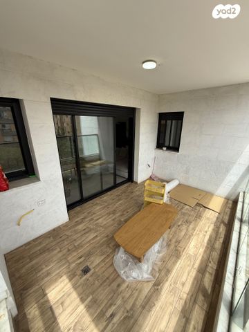 דירה, מנחם ארבר 13, נווה עופר, תל כביר, תל אביב יפו