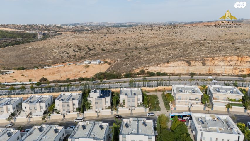 בית פרטי/ קוטג', פסגות אפק, ראש העין