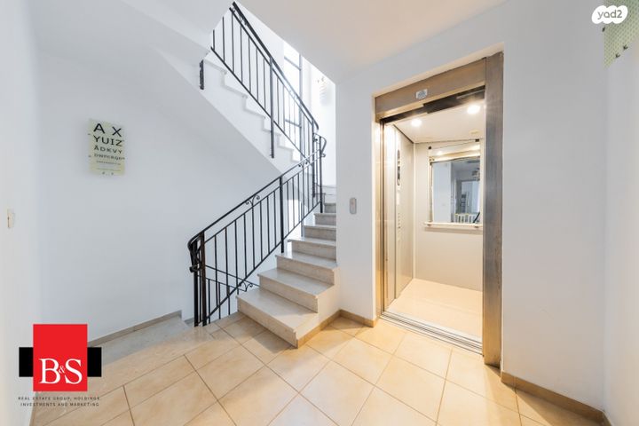 בית פרטי/ קוטג', פייר קניג 54, נוף הטיילת, נתניה