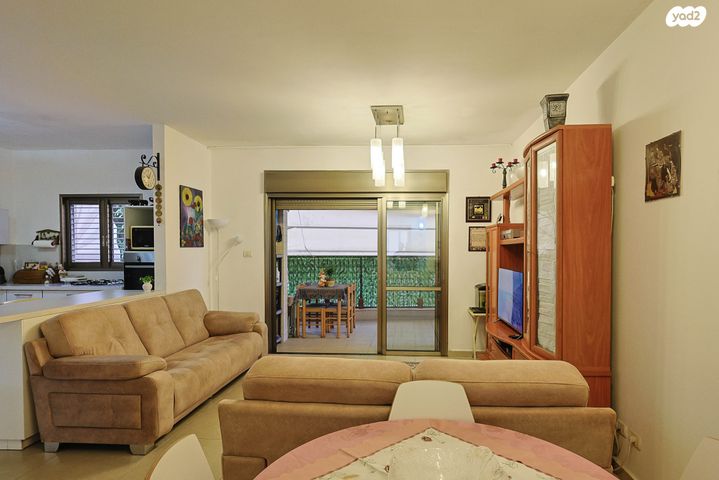 דירה, נחמן מברסלב, מחנה יהודה, פתח תקווה