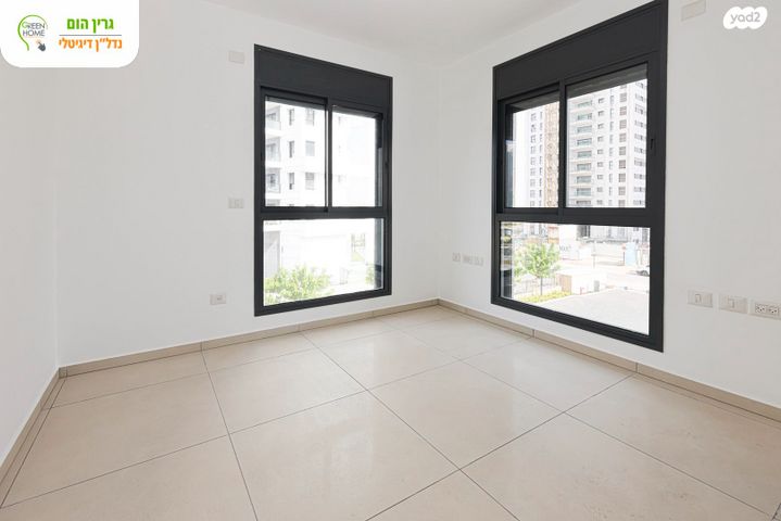 דירה, אמנון ליפקין שחק, נוף הטיילת, נתניה