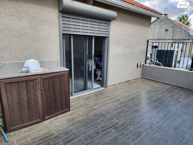 דופלקס, קרני שומרון