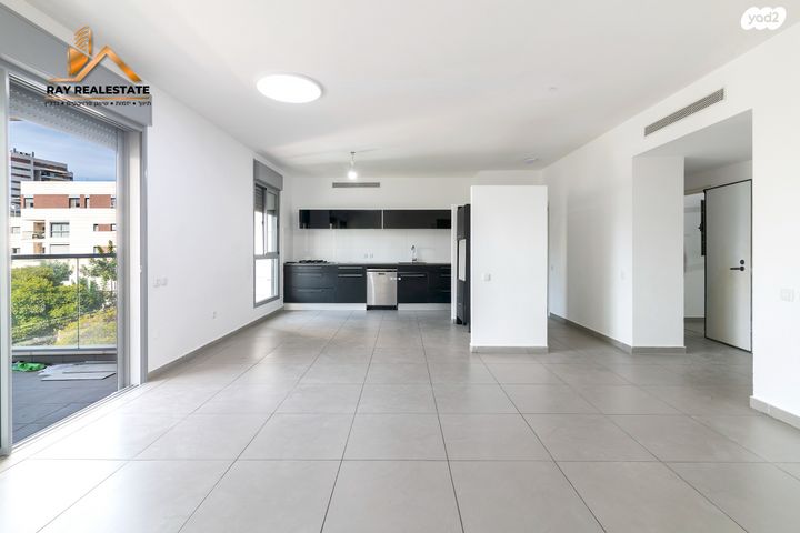 דירה, נאות רבין, יבנה