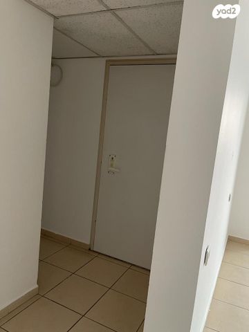 דירה, מעגל השלום, קרית חתני פרס נובל, ראשון לציון