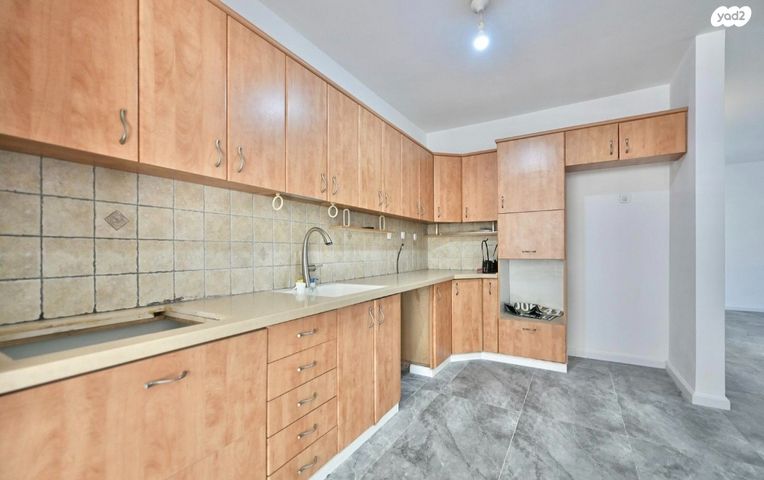 דירה, הצופים, נעורים, ראשון לציון