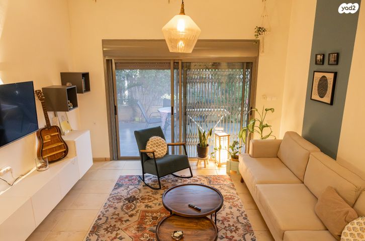 דירת גן, גדרה