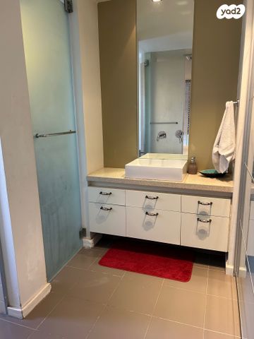 דירה, הירקון, תל אביב יפו