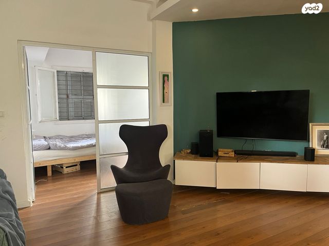 דירת גן, שדרות רוטשילד 70, לב תל אביב, לב העיר צפון, תל אביב יפו