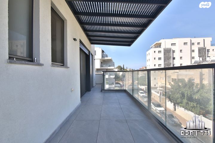 גג/ פנטהאוז, הרב קוק, מוצקין הותיקה, קרית מוצקין