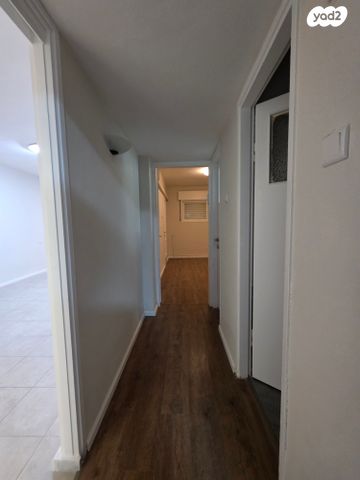 דירה, יצחק בן צבי, קרית חיים מזרחית, חיפה